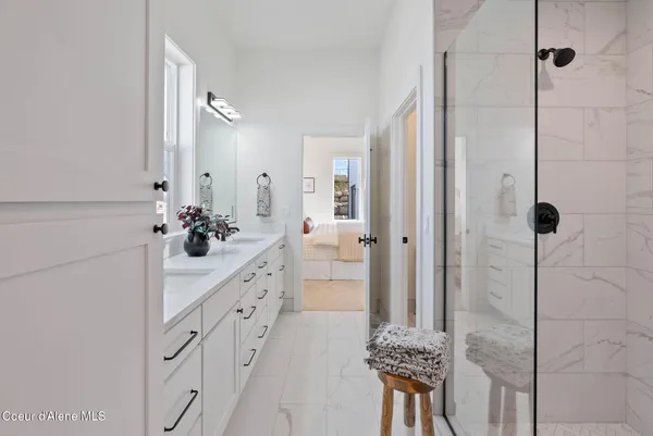 $1,100,000 | 3494 Blaze Loop, Post Falls, ID 83854