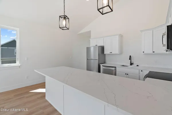 $1,100,000 | 3494 Blaze Loop, Post Falls, ID 83854