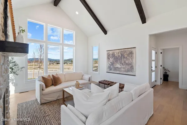 $1,100,000 | 3494 Blaze Loop, Post Falls, ID 83854