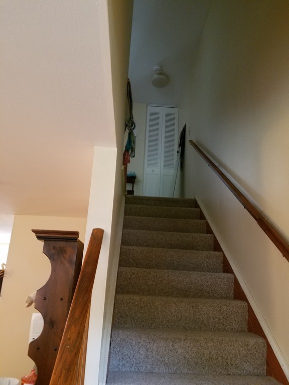49 Manor Court, Unit 49 Springfield, MA 01118 - Photo 6 of 10 Gallery Image 6