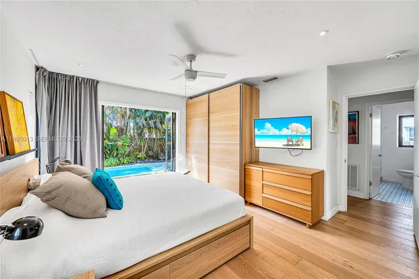 $6,500 | 1240 Southwest 21st Street, Miami, FL 33145