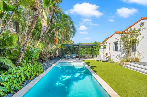 $6,500 | 1240 Southwest 21st Street, Miami, FL 33145