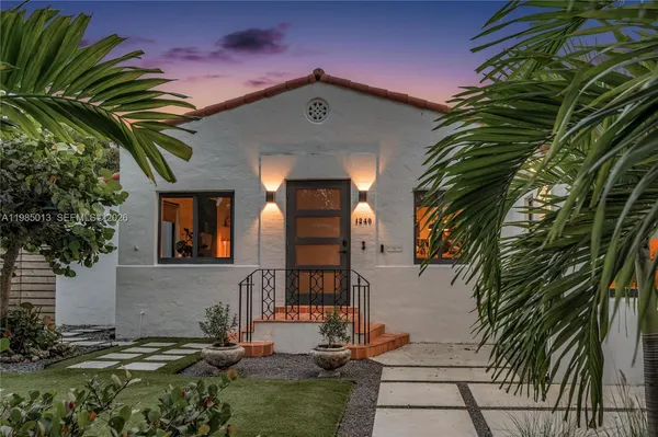 $6,500 | 1240 Southwest 21st Street, Miami, FL 33145