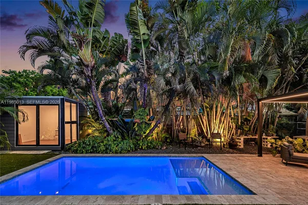 $6,500 | 1240 Southwest 21st Street, Miami, FL 33145