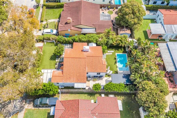 $6,500 | 1240 Southwest 21st Street, Miami, FL 33145