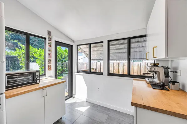 $6,500 | 1240 Southwest 21st Street, Miami, FL 33145