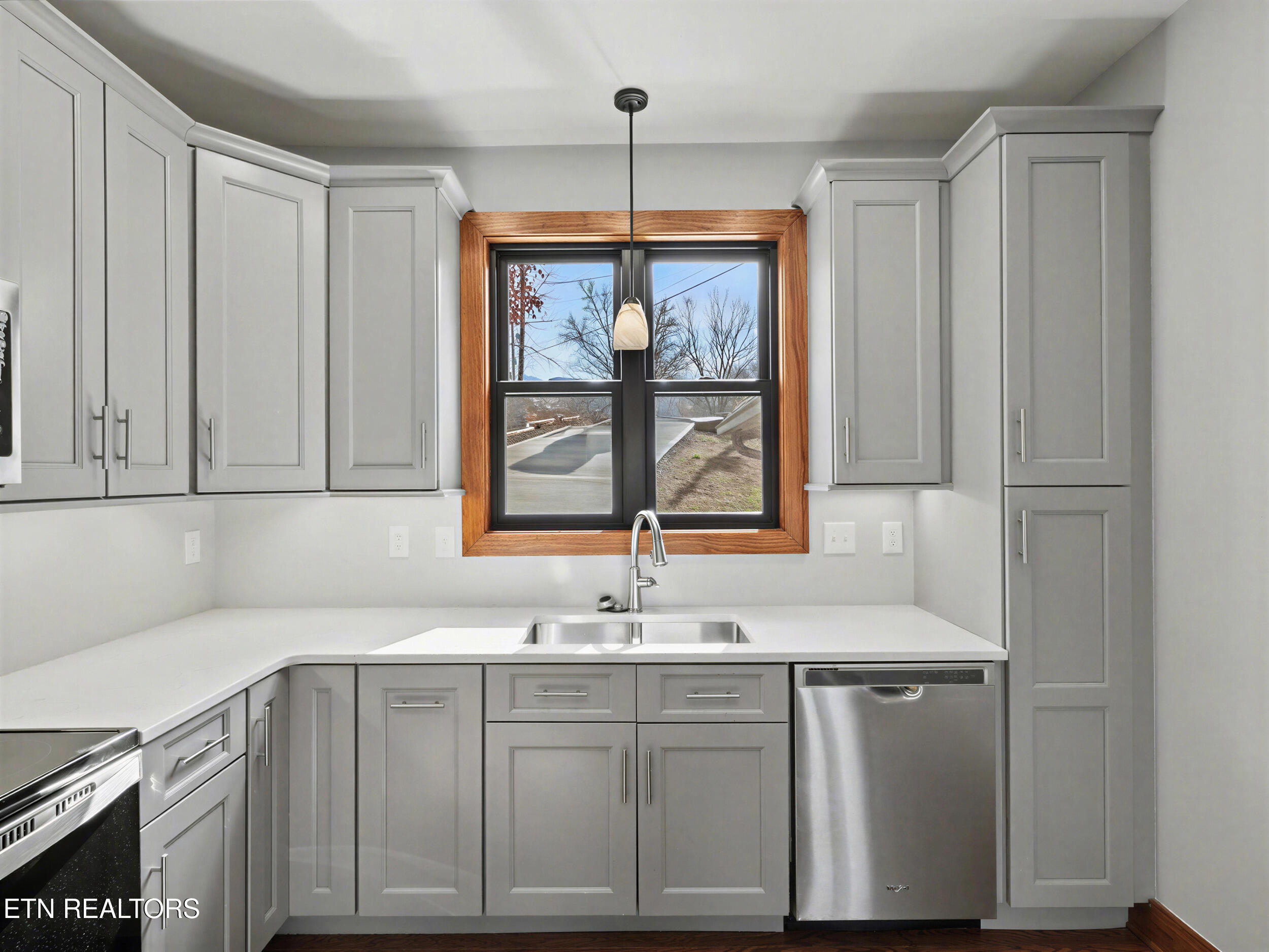 134 Fairway Circle Townsend, TN 37882 - Photo 12 of 48 13_27