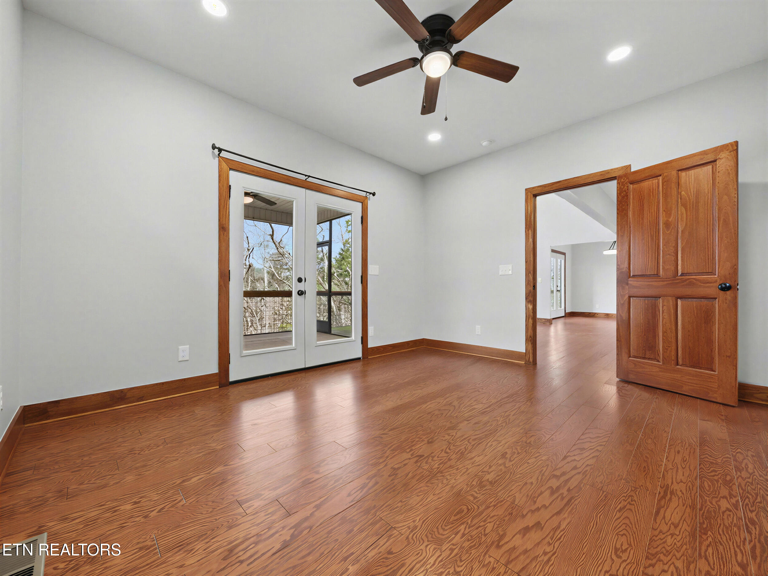 134 Fairway Circle Townsend, TN 37882 - Photo 15 of 48 21_29