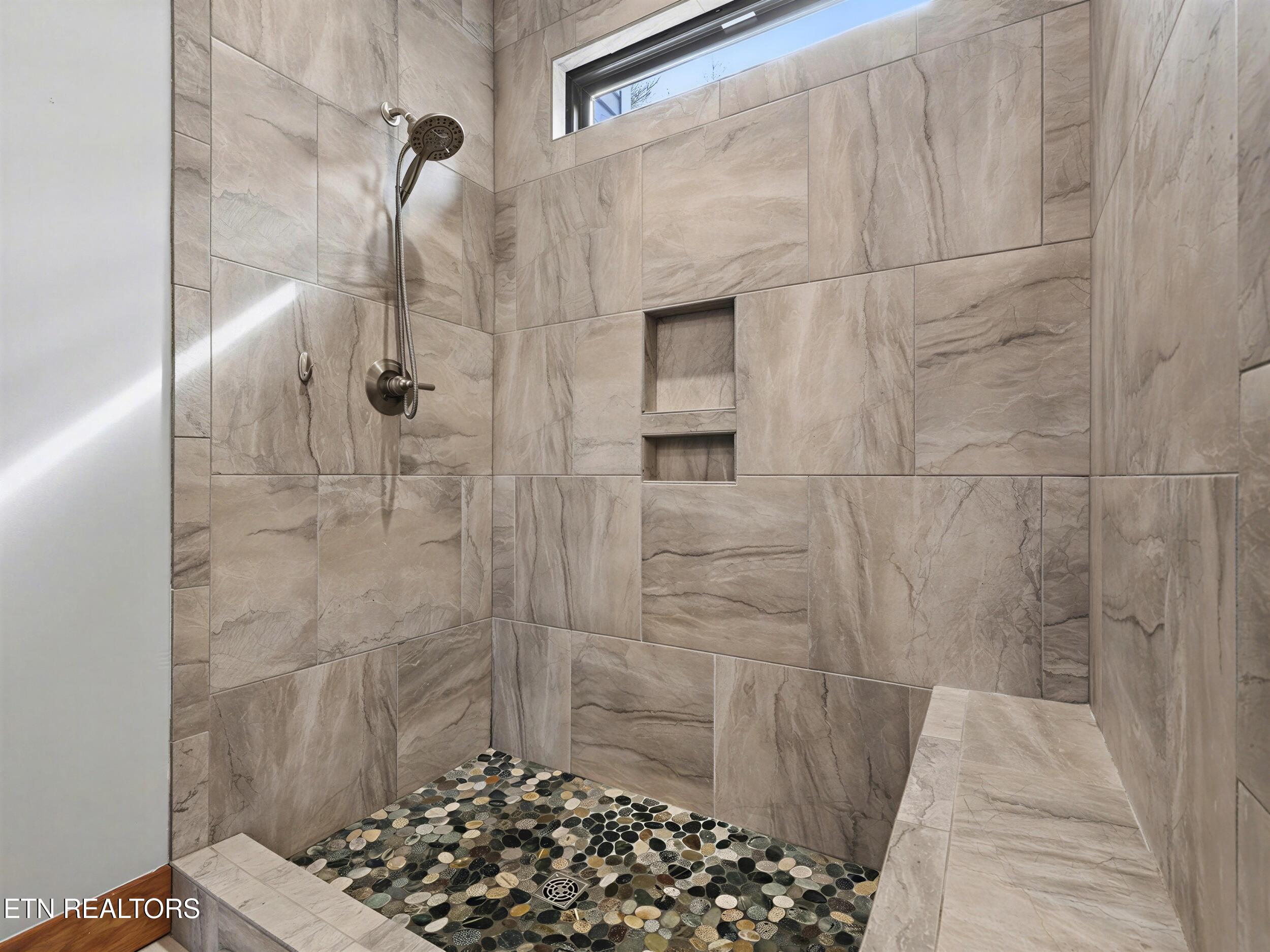 134 Fairway Circle Townsend, TN 37882 - Photo 17 of 48 23_31