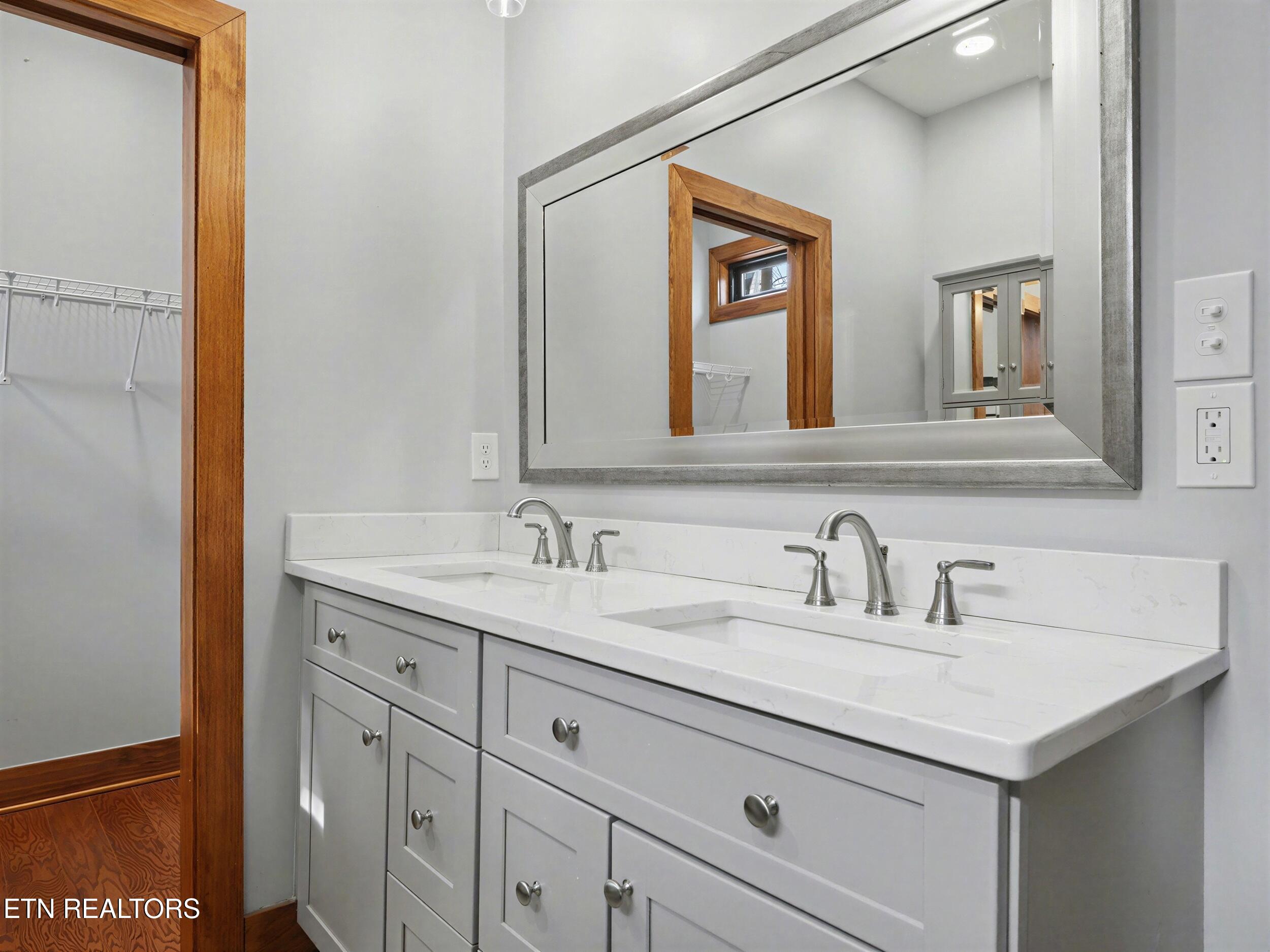 134 Fairway Circle Townsend, TN 37882 - Photo 18 of 48 24_32