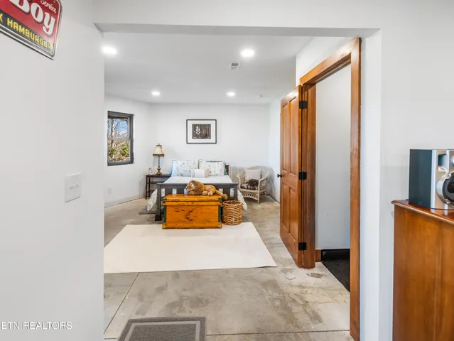 $765,000 | 134 Fairway Circle, Townsend, TN 37882