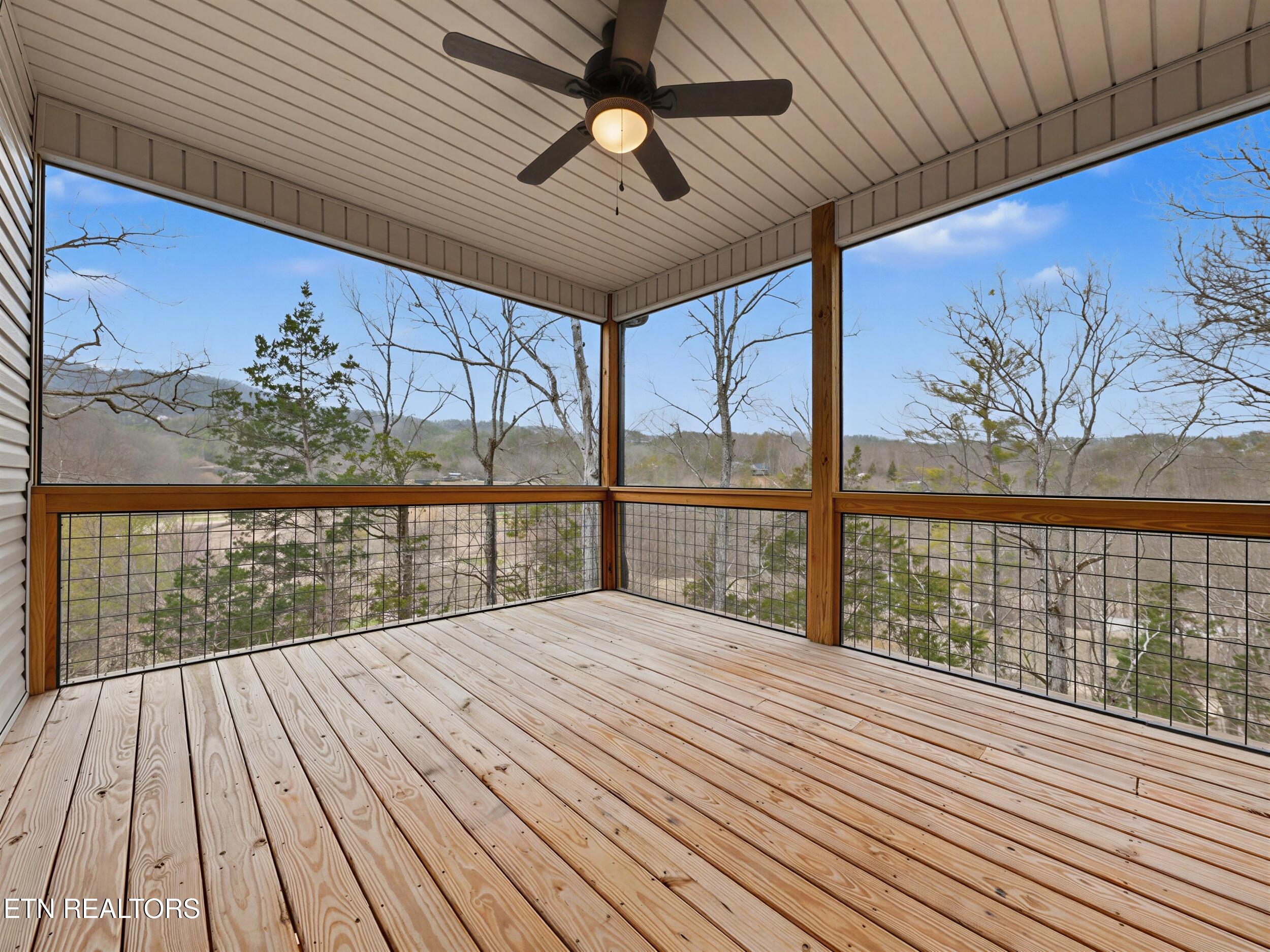 134 Fairway Circle Townsend, TN 37882 - Photo 35 of 48 36_34