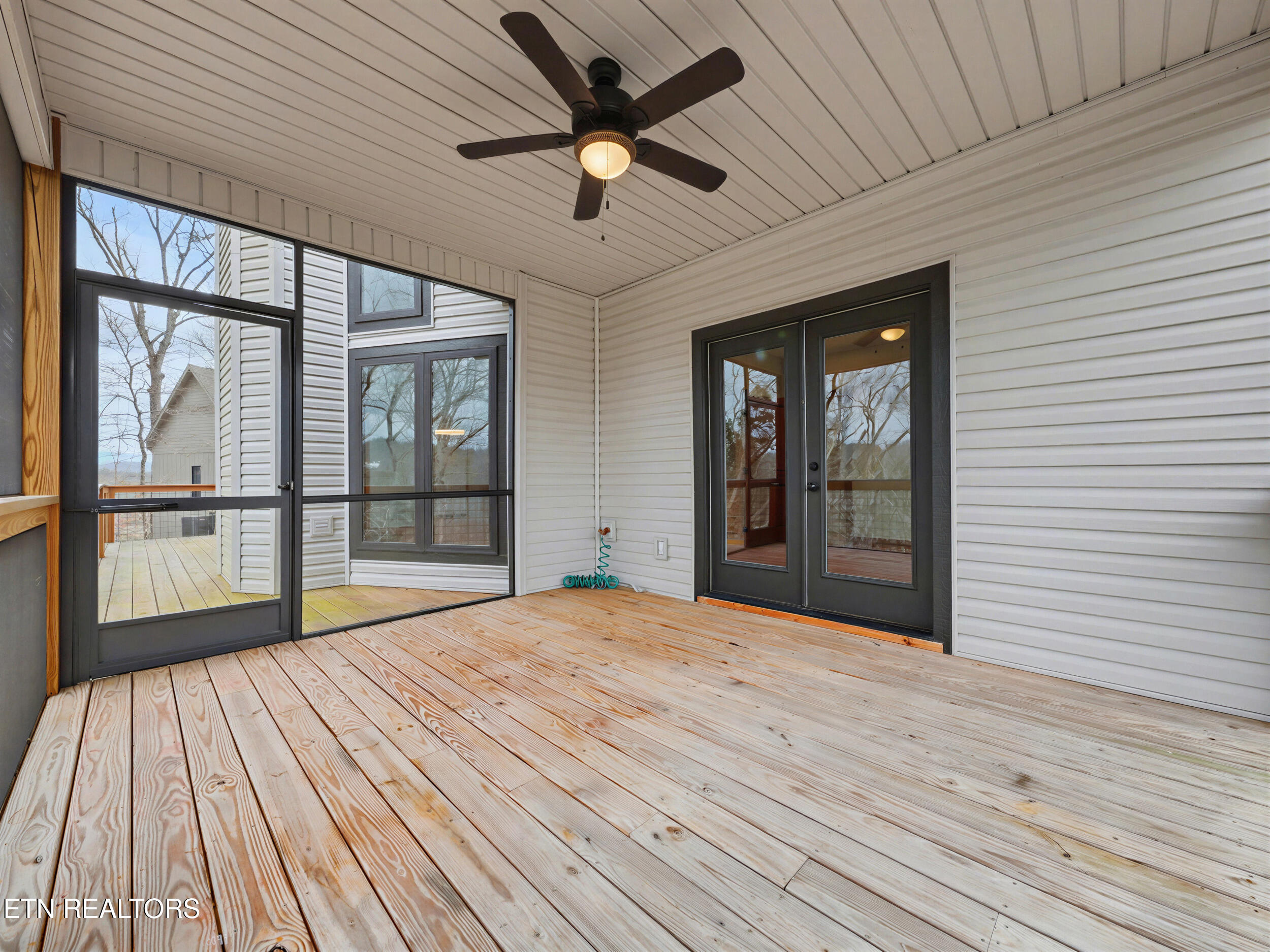 134 Fairway Circle Townsend, TN 37882 - Photo 36 of 48 37_35