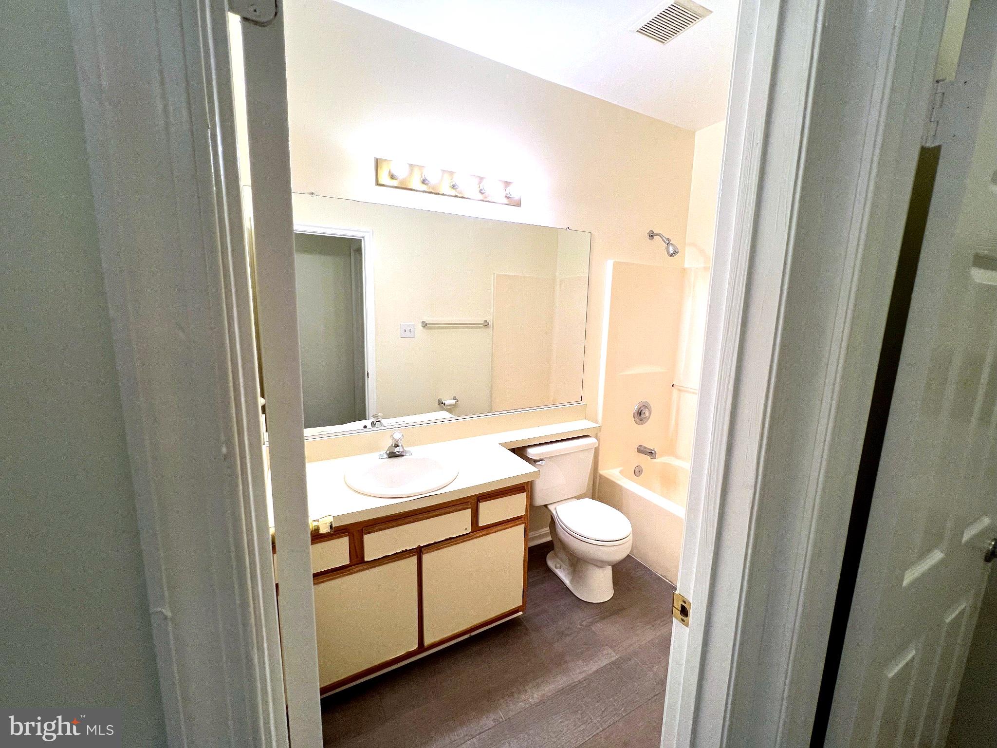 604 Moonglow Road, Unit 102 Odenton, MD 21113 - Photo 14 of 27 Bright and inviting bathroom space.