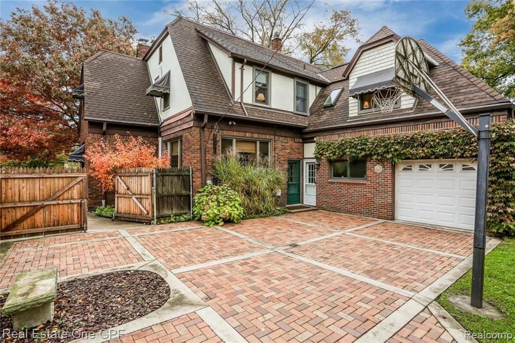 810 Barrington Road Grosse Pointe Park, MI 48230 - Photo 31 of 37