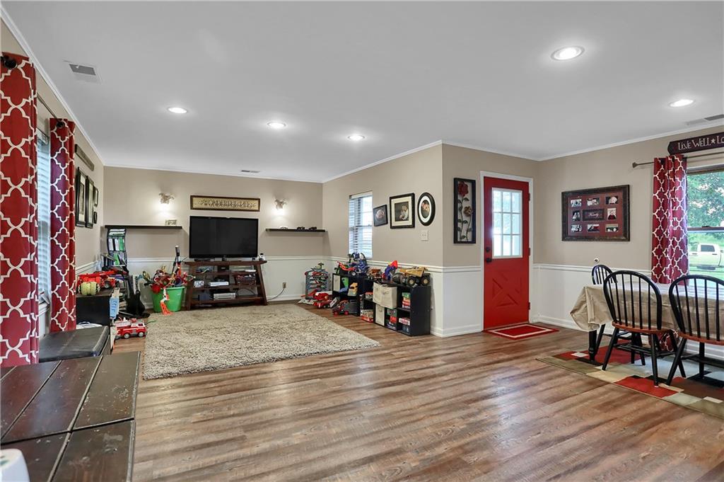 27810 North Anthony Road Atlanta, IN 46031 - Photo 3 of 48 Gallery Image 3
