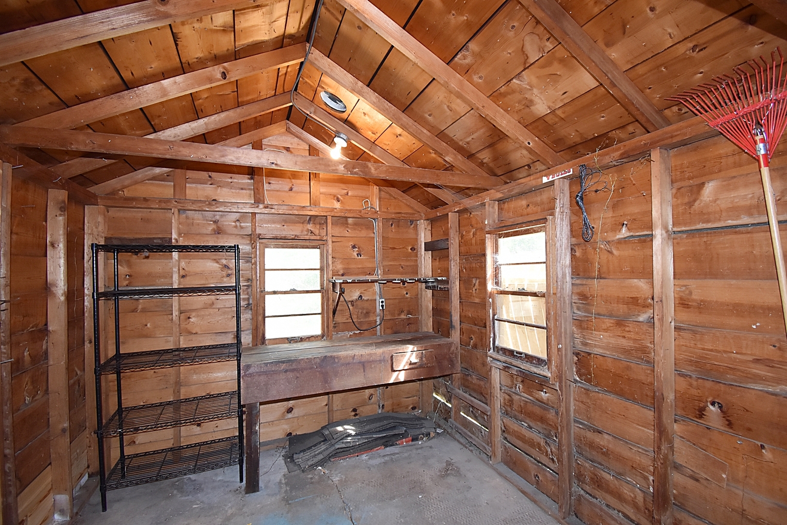 313 East State Street Geneva, IL 60134 - Photo 23 of 31 a view of an empty room with a windows
