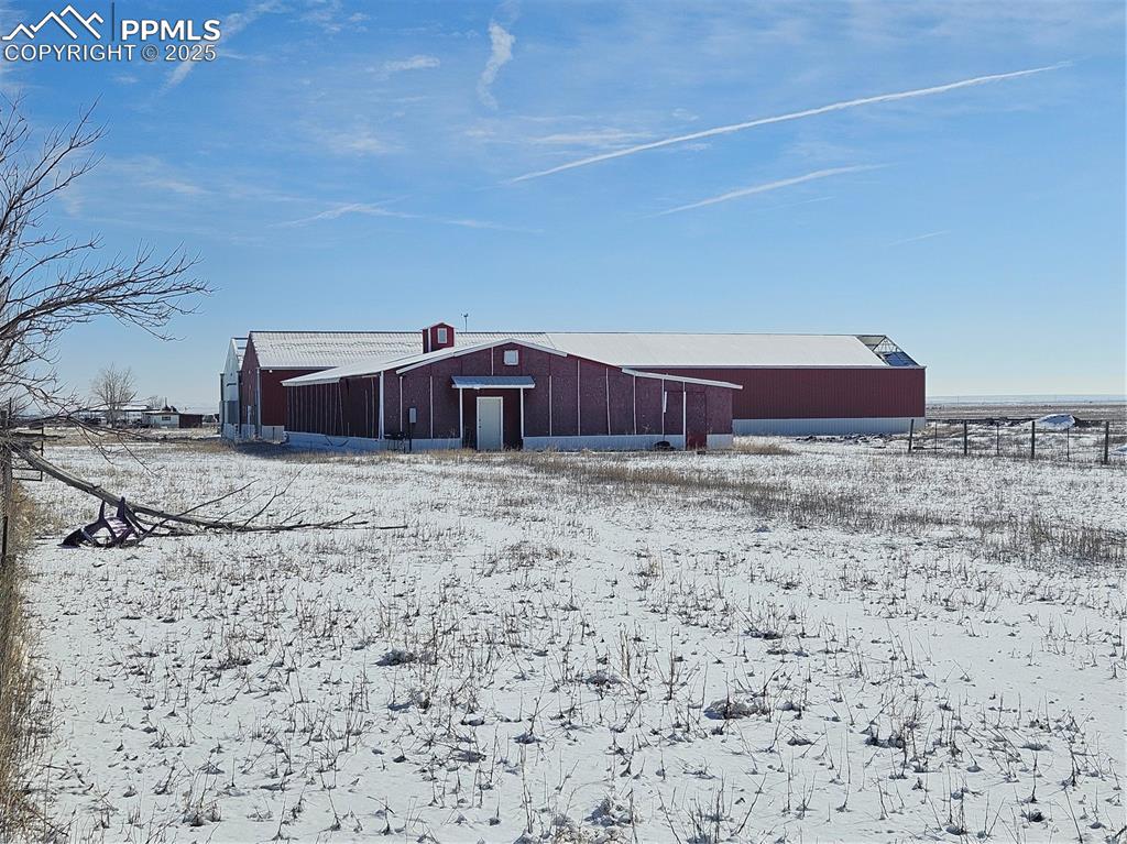 40444 Bush Road Avondale, CO 81022 - Photo 4 of 12 a view of a terrace view