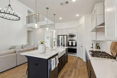 $549,000 | 1812 Mcdougall Creek, Van Alstyne, TX 75495