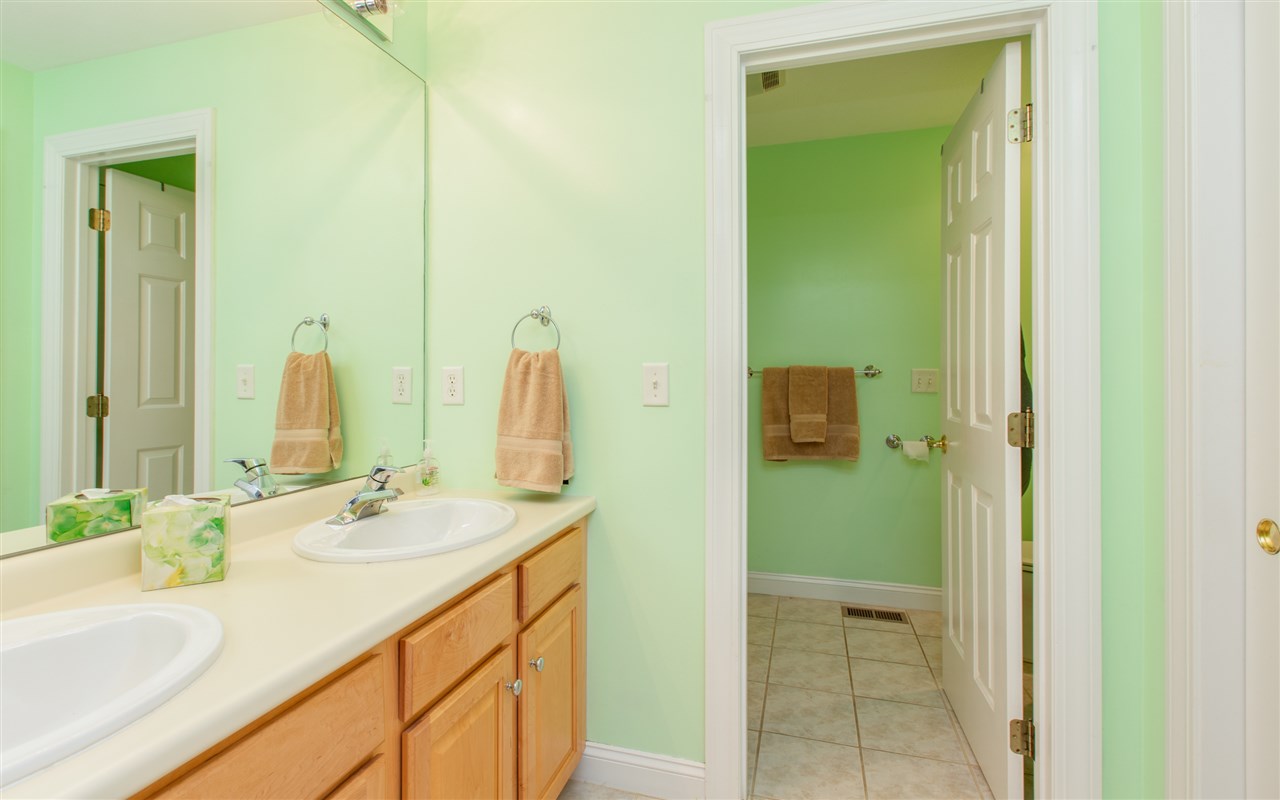 11 Apollo Way Salem, NH 03079 - Photo 26 of 37 Gallery Image 26