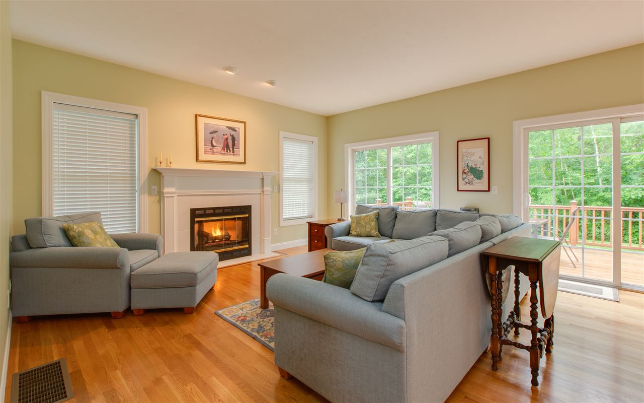 11 Apollo Way Salem, NH 03079 - Photo 9 of 37 Gallery Image 9