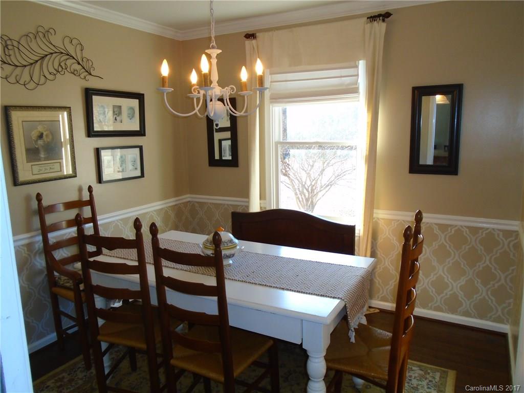 200 Farris Road Clover, SC 29710 - Photo 4 of 22 Gallery Image 4