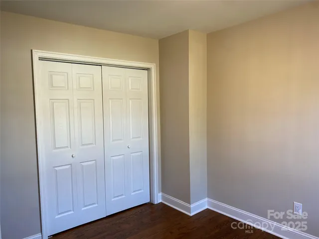 $304,900 | 524 Wakefield Drive, Unit A, Charlotte, NC 28209