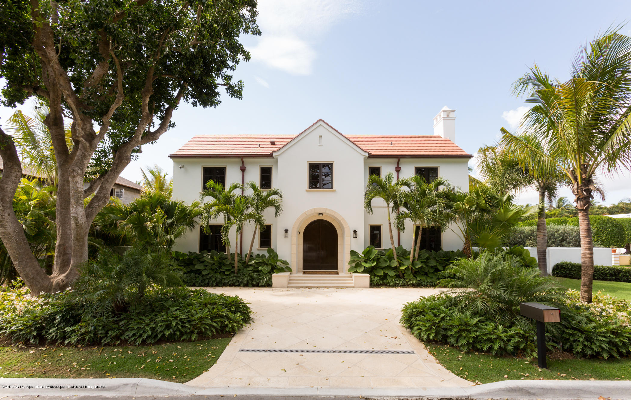 342 Garden Road Palm Beach, FL 33480 - Photo 1 of 5 _JG_1641v1