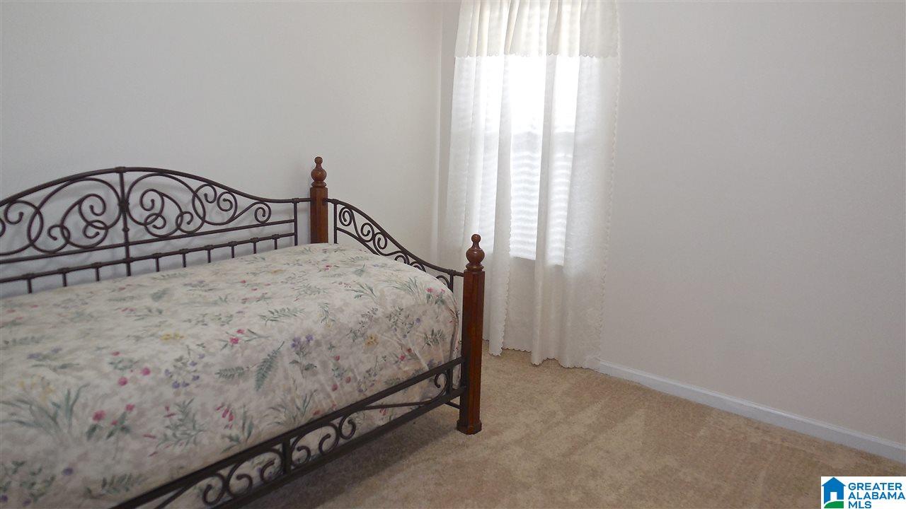 293 High Ridge Drive Pelham, AL 35124 - Photo 13 of 21 Gallery Image 13