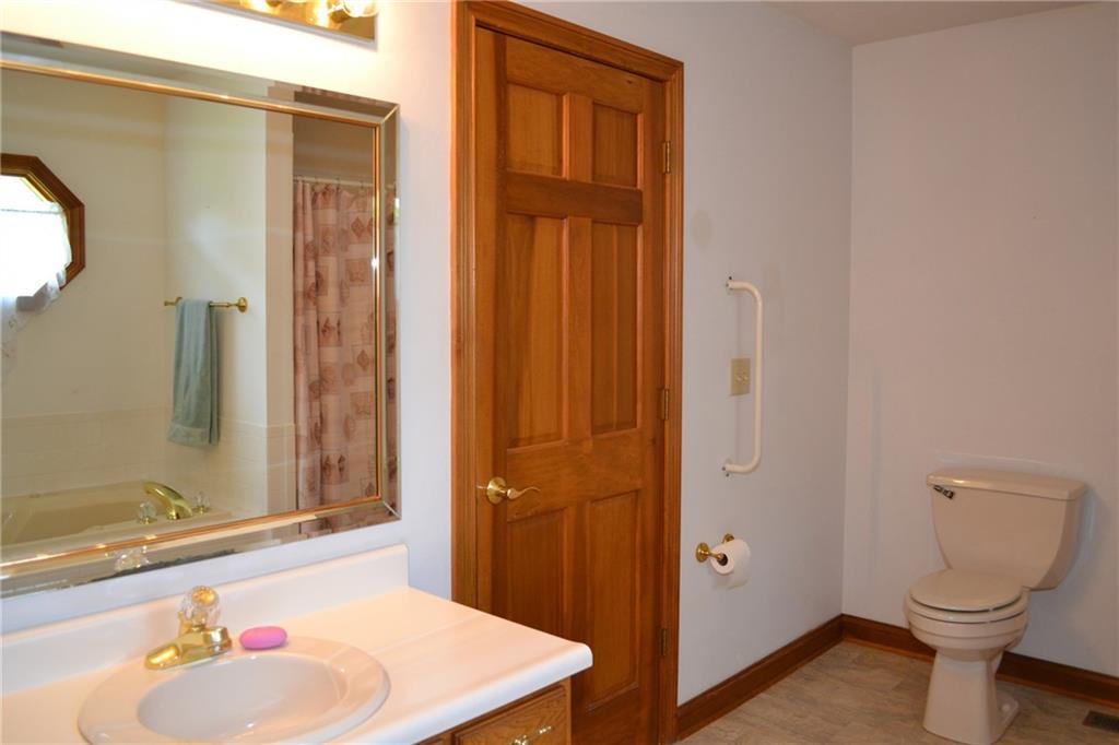 6769 Hall Road Plainfield, IN 46168 - Photo 14 of 24