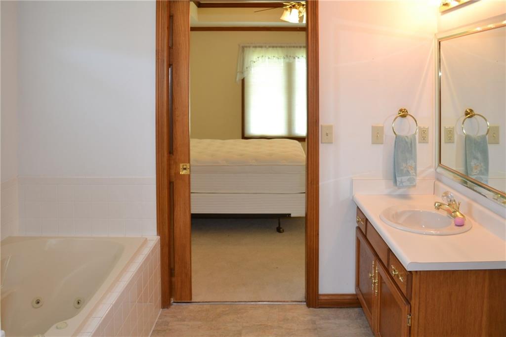 6769 Hall Road Plainfield, IN 46168 - Photo 16 of 24