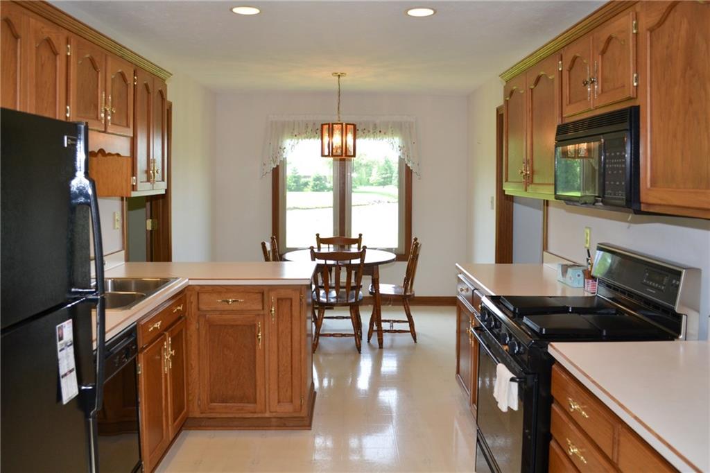 6769 Hall Road Plainfield, IN 46168 - Photo 10 of 24
