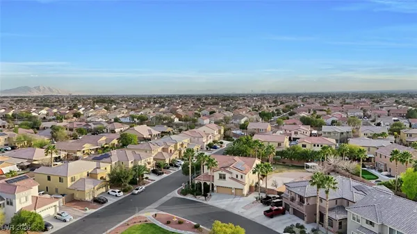 $970,000 | 5817 Ponderosa Verde Place, Las Vegas, NV 89131