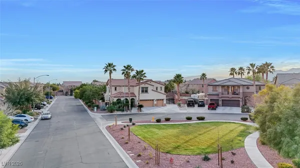 $970,000 | 5817 Ponderosa Verde Place, Las Vegas, NV 89131