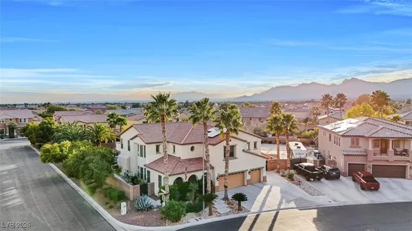 $970,000 | 5817 Ponderosa Verde Place, Las Vegas, NV 89131