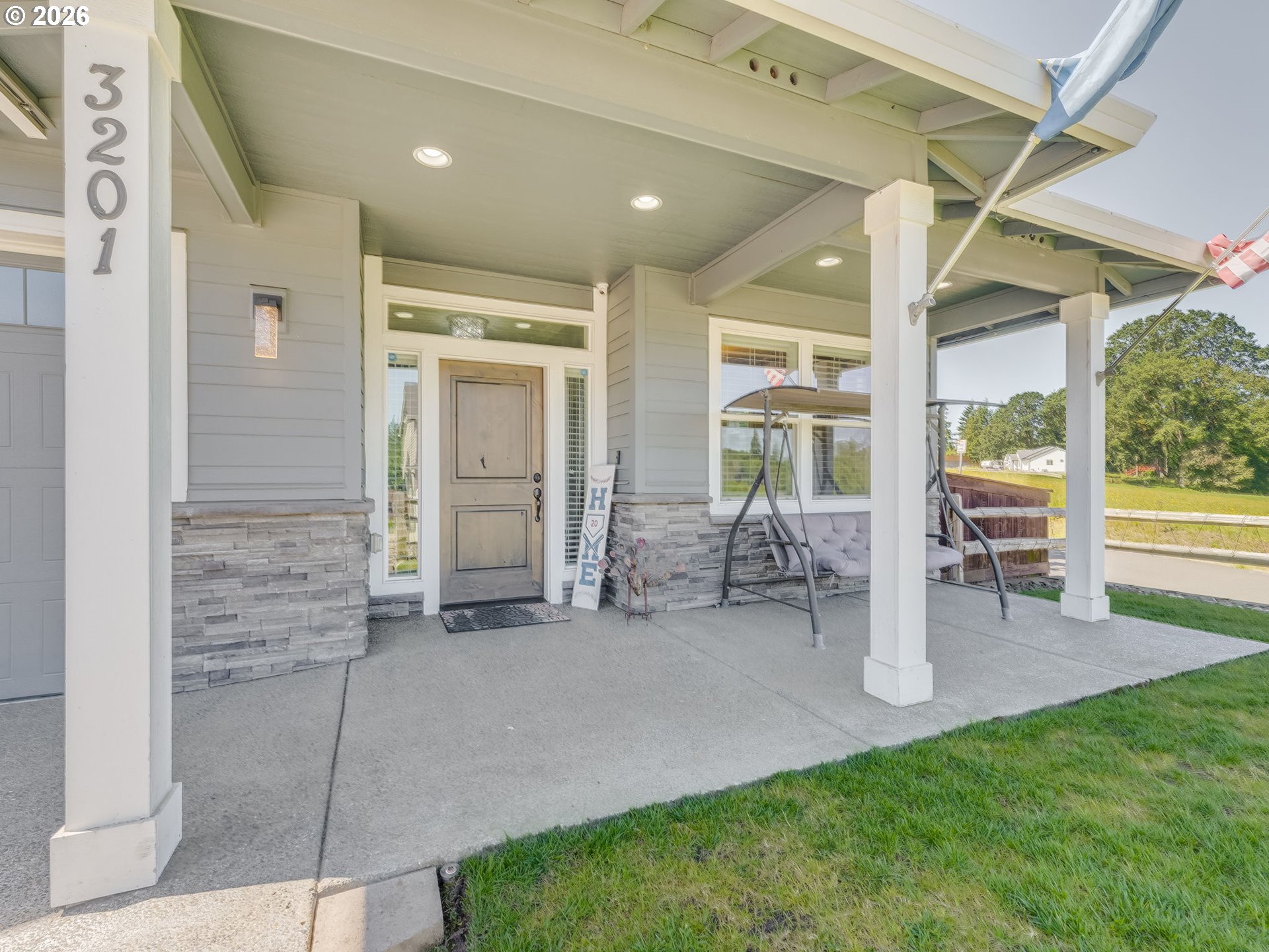 3201 North 10th Street Ridgefield, WA 98642 - Photo 2 of 27