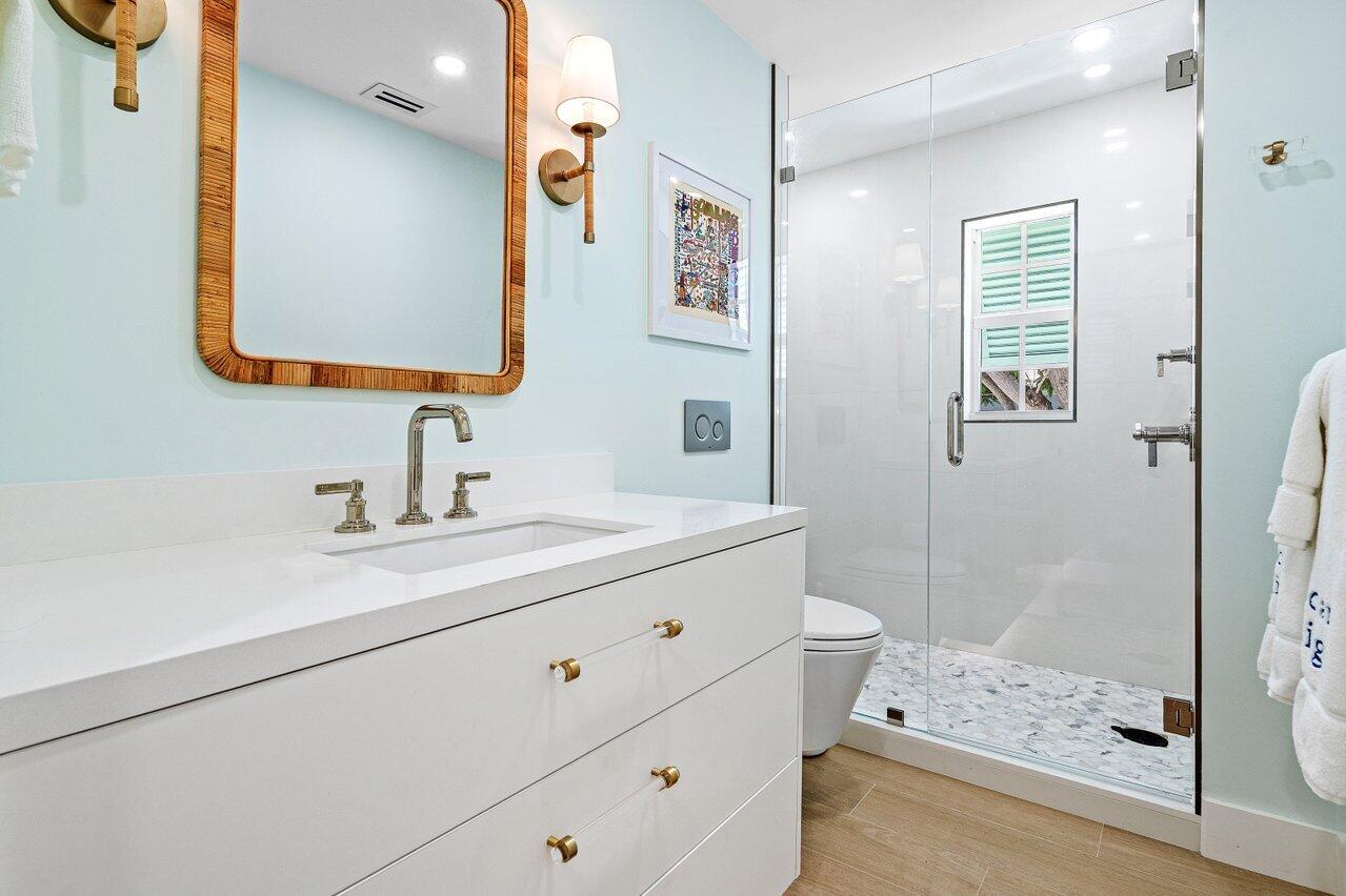 11 Hersey Drive Ocean Ridge, FL 33435 - Photo 18 of 32 Hall Full Bath