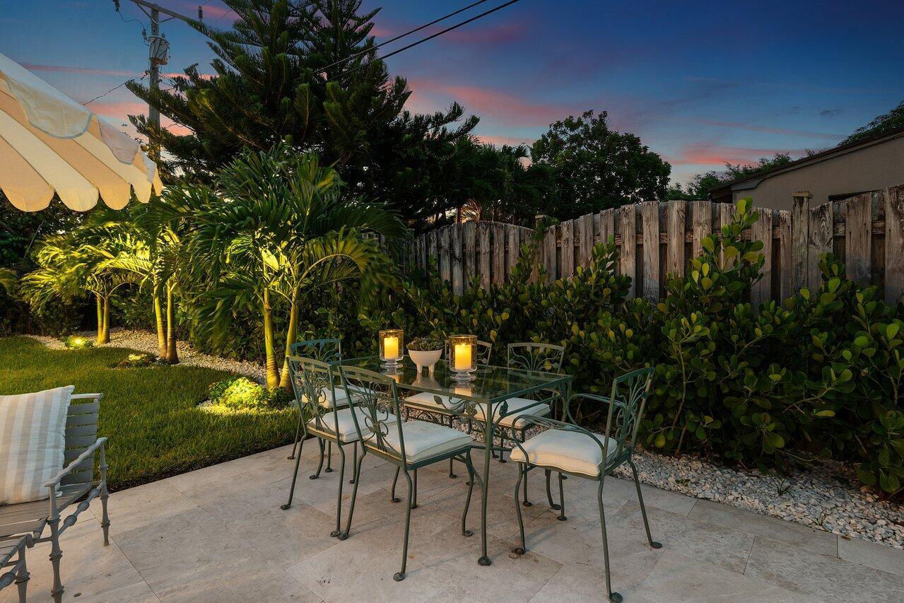 11 Hersey Drive Ocean Ridge, FL 33435 - Photo 25 of 32 Outdoor Dining