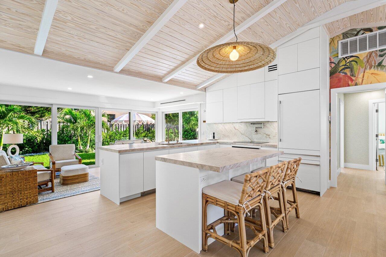 11 Hersey Drive Ocean Ridge, FL 33435 - Photo 5 of 32 Kitchen