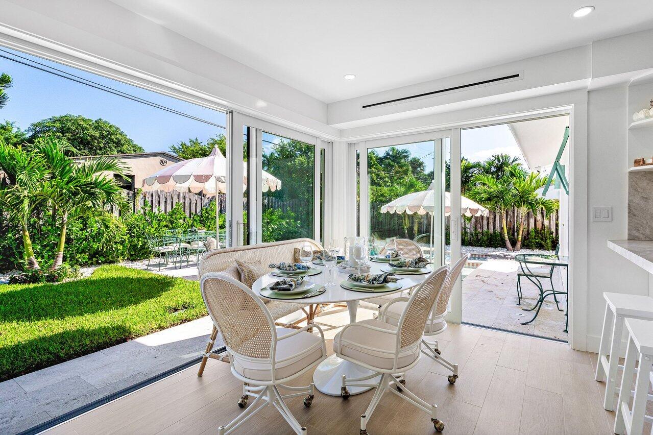 11 Hersey Drive Ocean Ridge, FL 33435 - Photo 7 of 32 Dining Area Opens to Patio