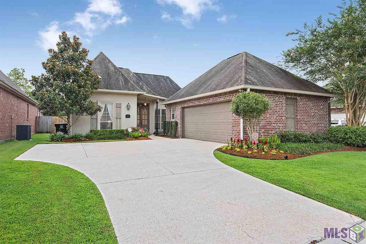8611 Foxfield Drive Baton Rouge, LA 70809 - Photo 2 of 17 Gallery Image 2