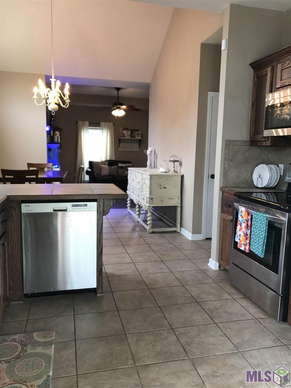 13665 Dunlap Hall Road Walker, LA 70785 - Photo 9 of 18 Gallery Image 9