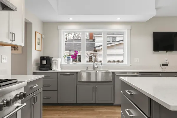 $1,145,000 | 9 Potter Street, Brunswick, ME 04011