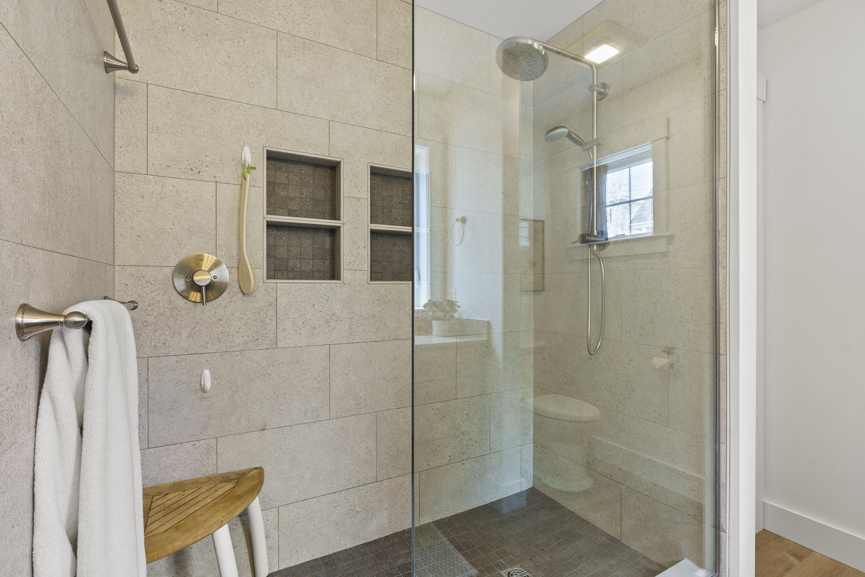 9 Potter Street Brunswick, ME 04011 - Photo 25 of 49 46-9 Potter St, Brunswick, ME- Interiors