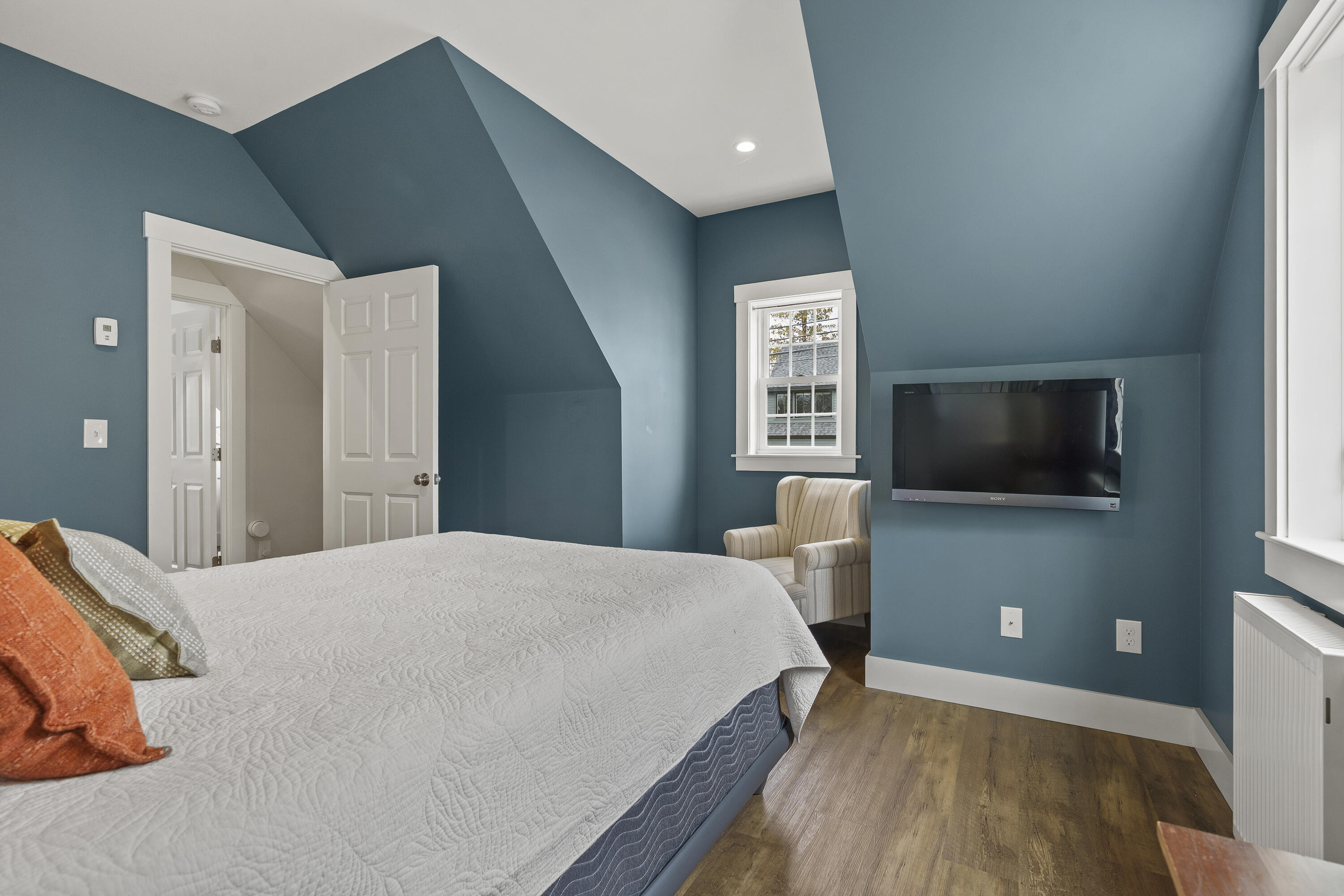 9 Potter Street Brunswick, ME 04011 - Photo 38 of 49 42-9 Potter St, Brunswick, ME- Interiors