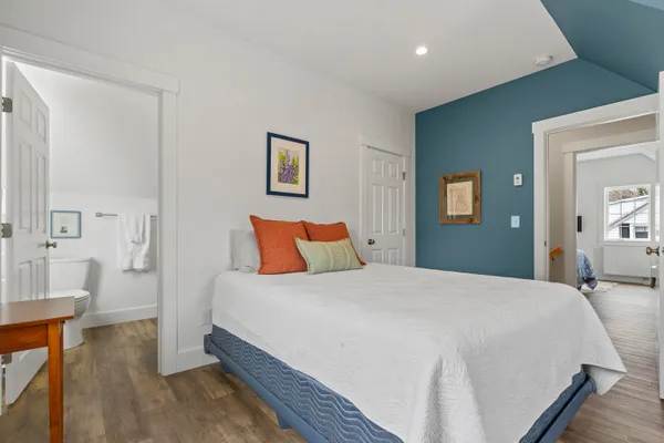 $1,145,000 | 9 Potter Street, Brunswick, ME 04011