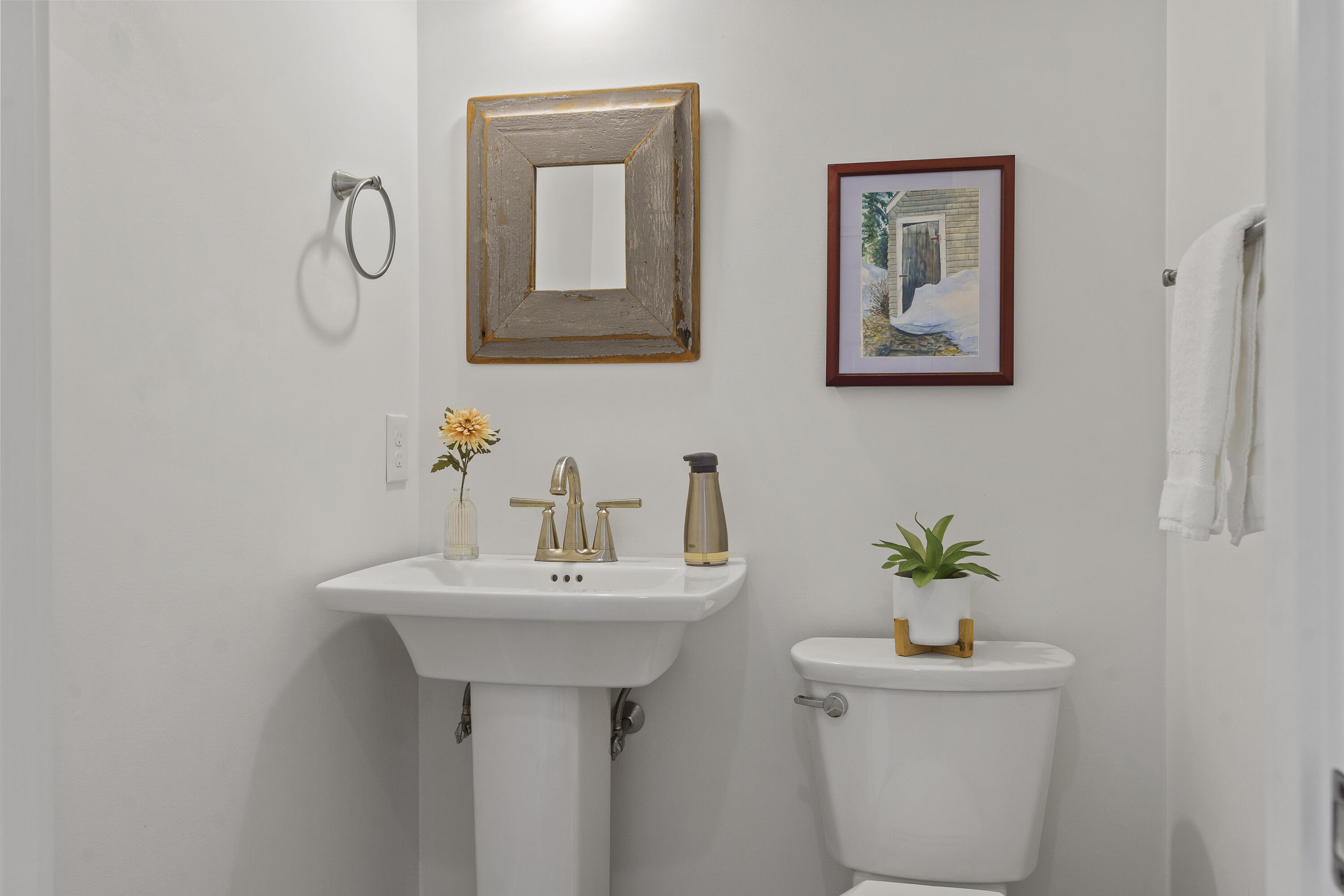 9 Potter Street Brunswick, ME 04011 - Photo 41 of 49 65-9 Potter St, Brunswick, ME- Interiors