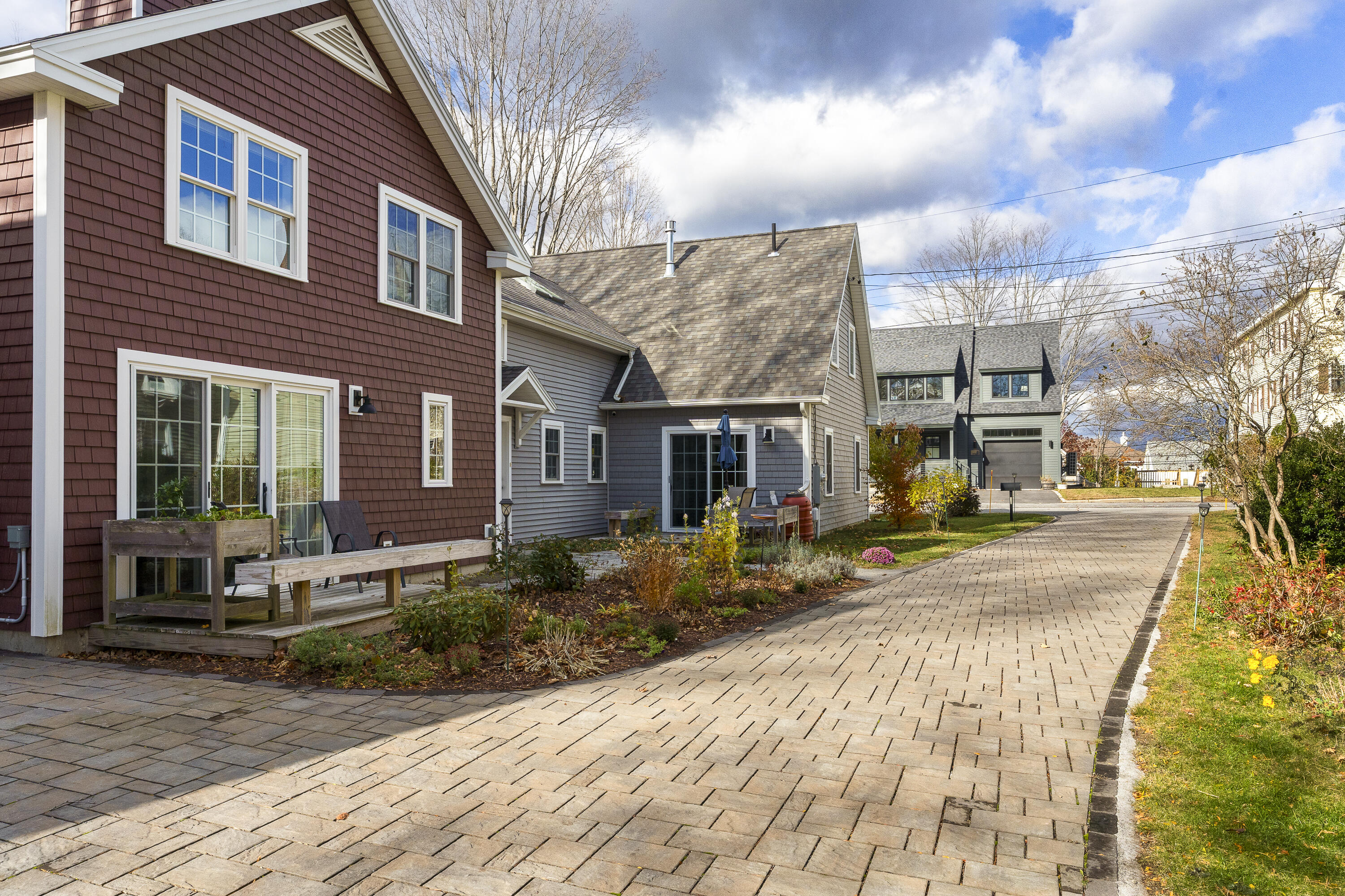 9 Potter Street Brunswick, ME 04011 - Photo 5 of 49 11-9 Potter St, Brunswick, ME-TP