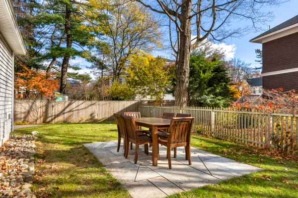 $1,145,000 | 9 Potter Street, Brunswick, ME 04011