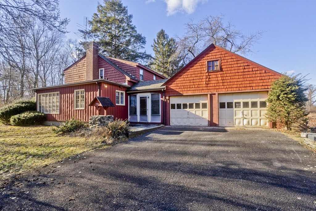 245 Cold Spring Road Belchertown, MA 01007 - Photo 3 of 42 Gallery Image 3